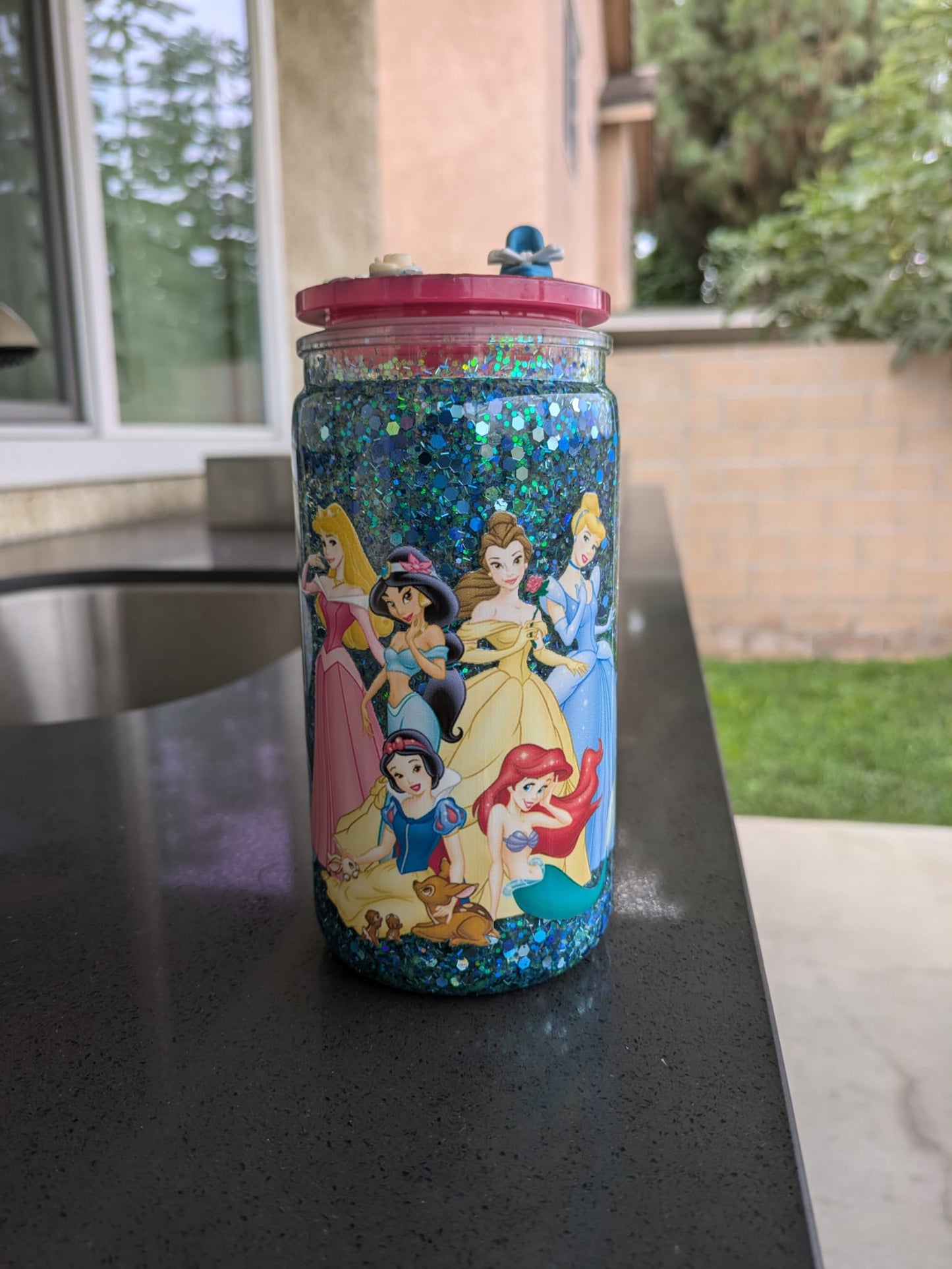 16oz snowglobe cup (12oz inner) With Disney princess design wrap